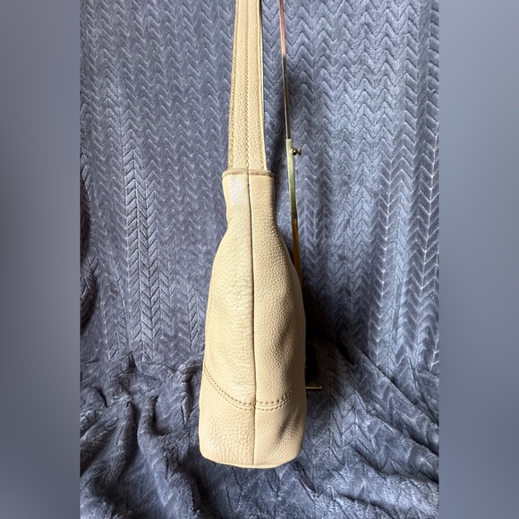 The Sak De Young Shoulder Bag - Picture 4 of 10